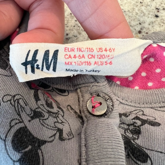 H&M Disney Minnie Mouse Shirt Size 4-6 - Picture 8 of 10